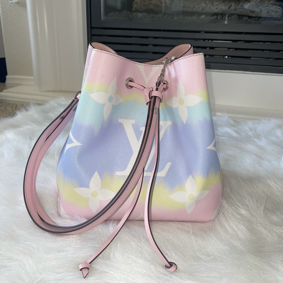 Louis Vuitton Handbags - Louis Vuitton Pink Escale Noe